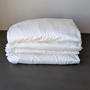 Cindy Crawford Style Rod Pocket Curtains Set of 4 Panels 84"x30" Luxurious